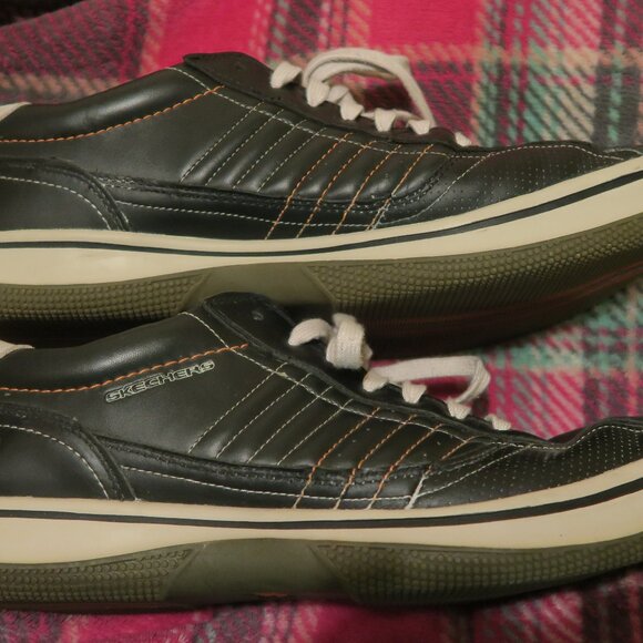 Skechers mens 11.5 shoes - Picture 5 of 7